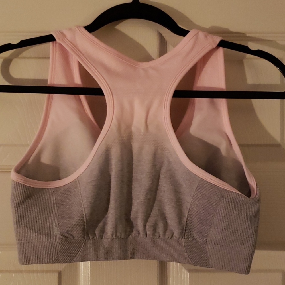 Sports bra - Picture 2 of 2
